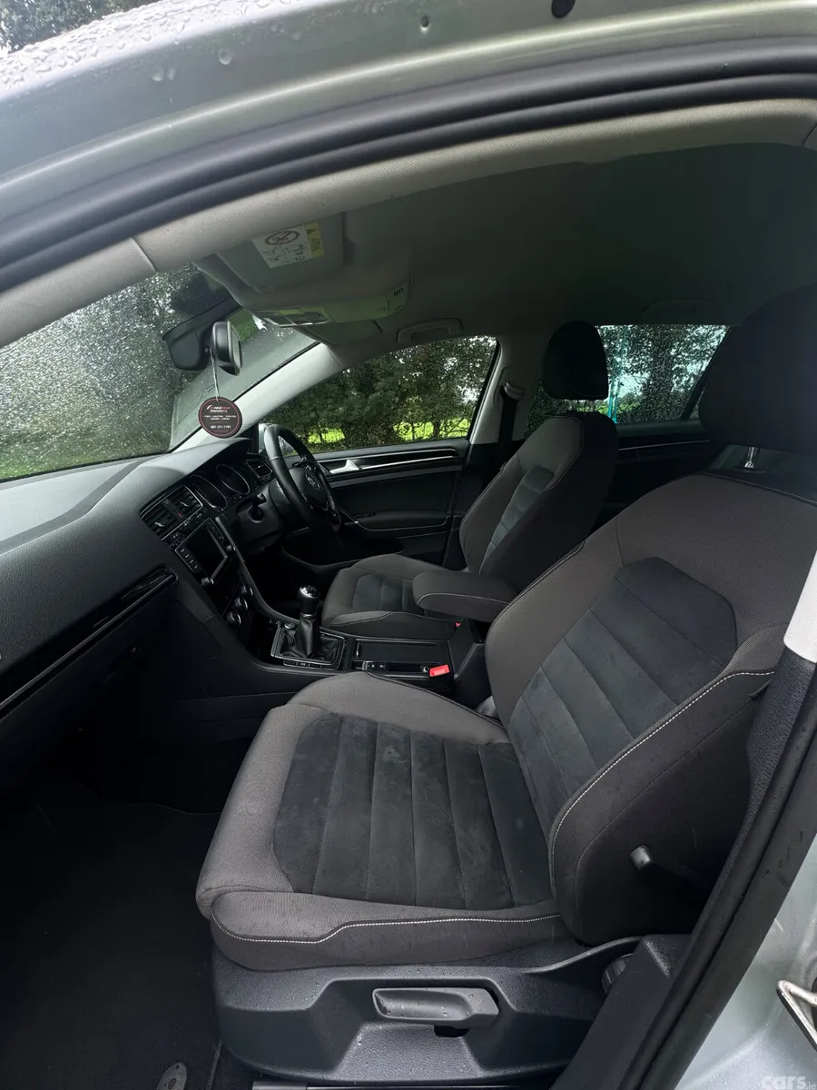 Volkswagen Golf Estate, Petrol, 2016, Silver