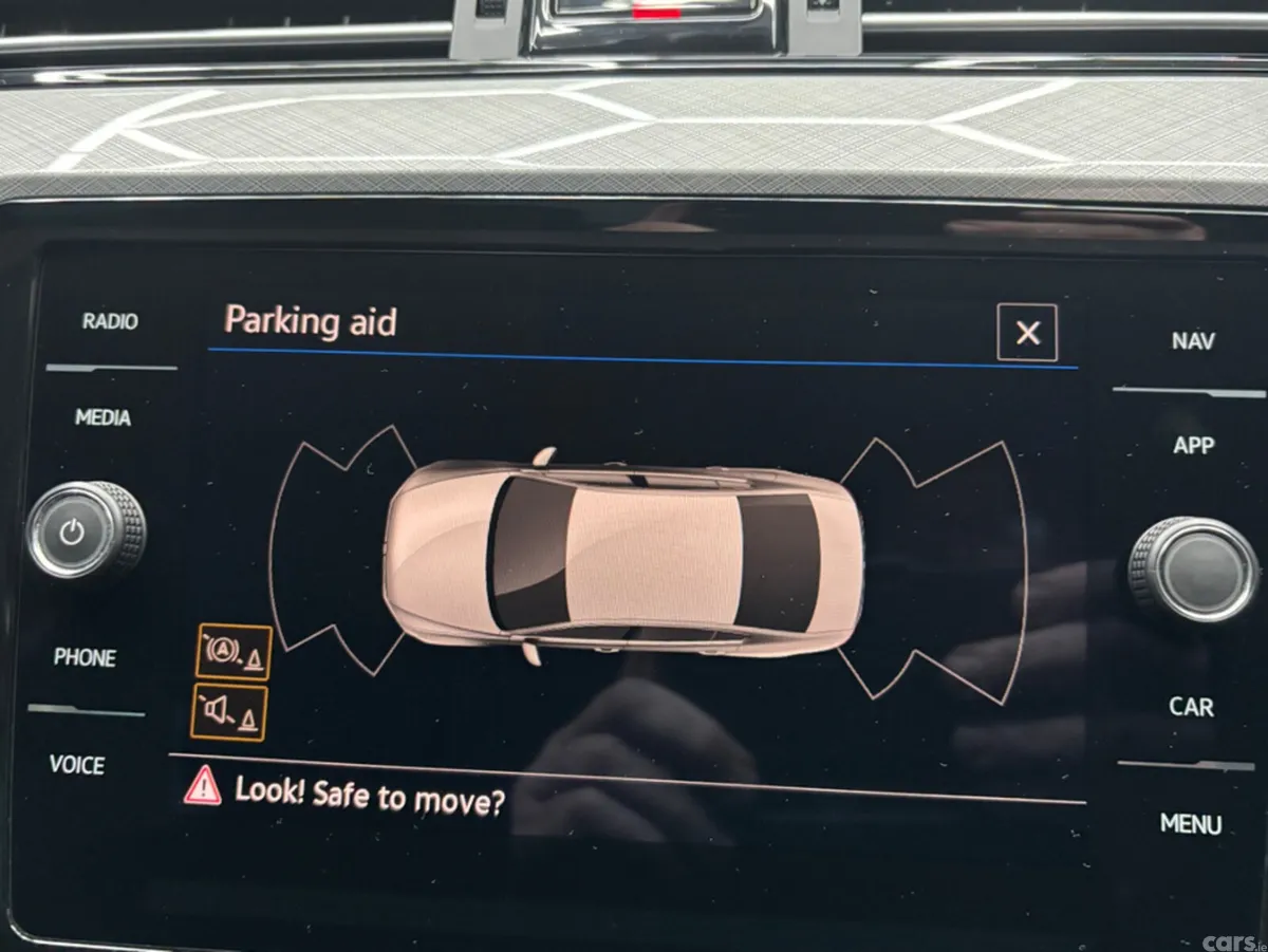 Volkswagen Passat Saloon, Diesel, 2019, Black