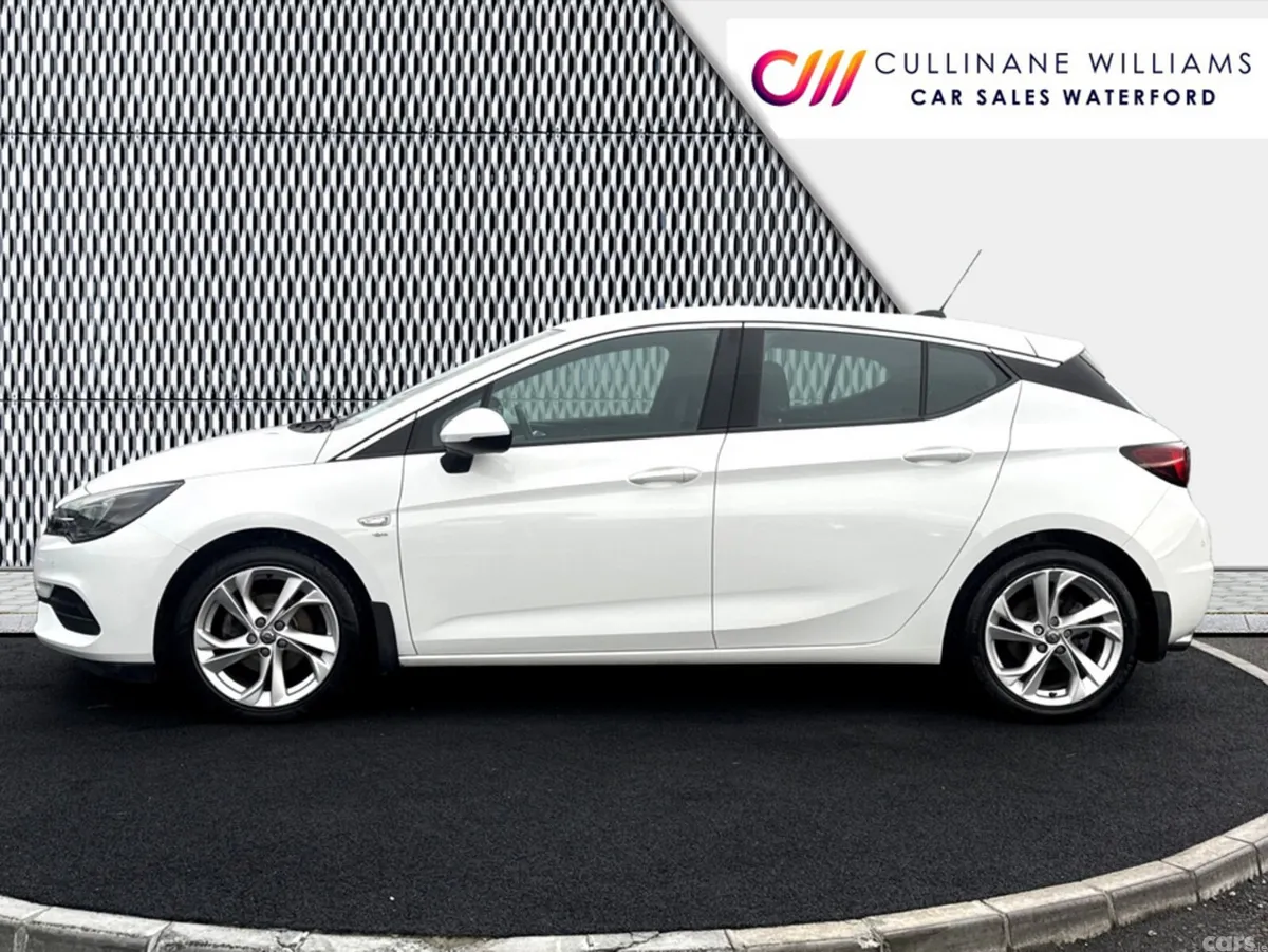 Opel Astra Hatchback, Petrol, 2020, White