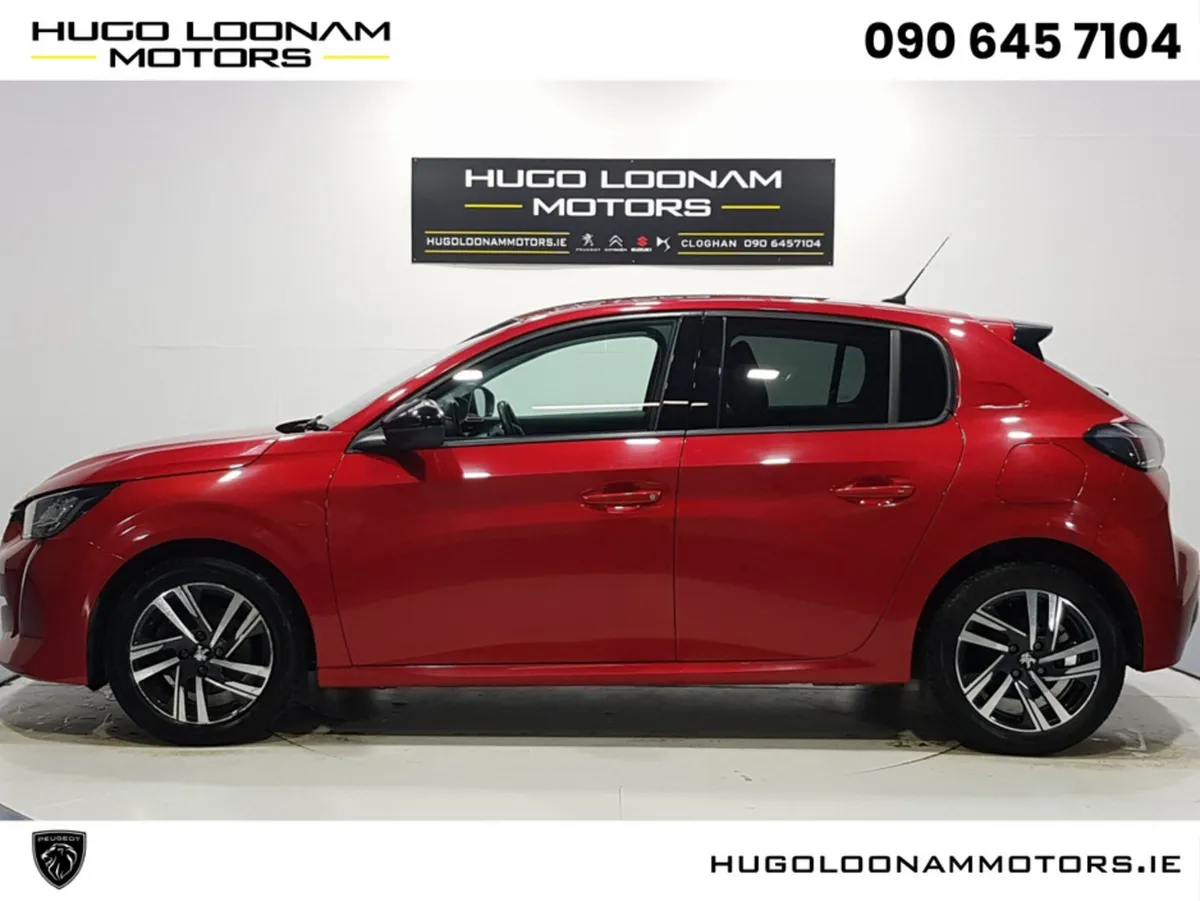 Peugeot 208 Hatchback, Diesel, 2023, Red