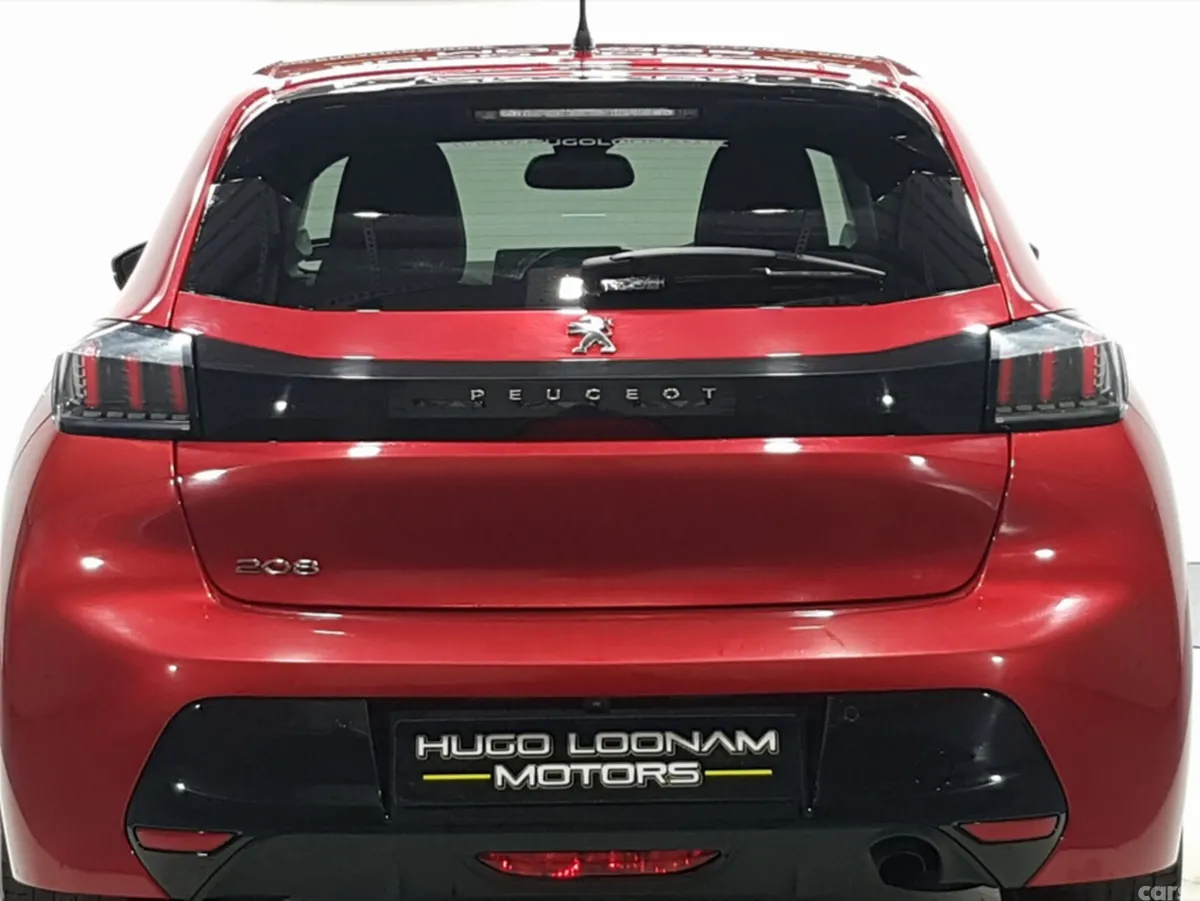 Peugeot 208 Hatchback, Diesel, 2023, Red