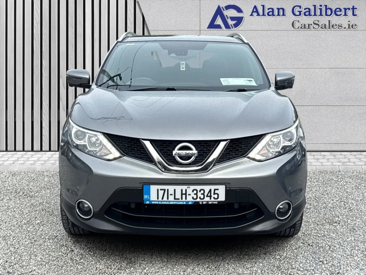 Nissan Qashqai MPV, Diesel, 2017, Grey