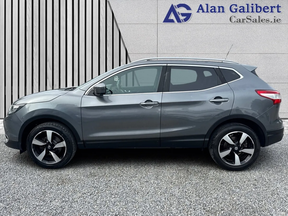 Nissan Qashqai MPV, Diesel, 2017, Grey