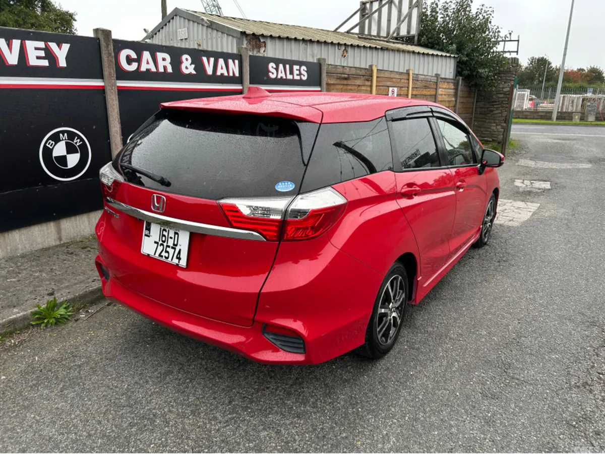 Honda Shuttle Estate, Petrol, 2016, Red