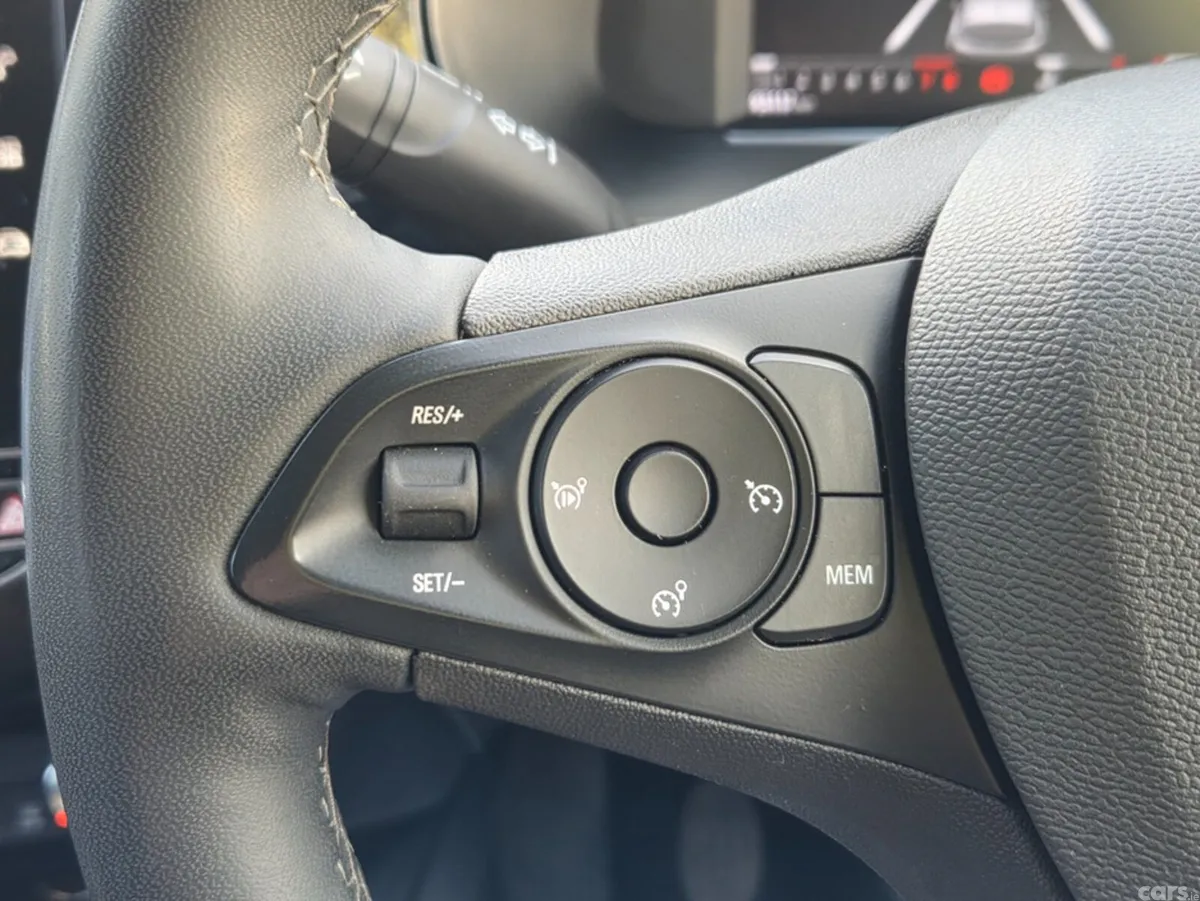 Opel Corsa Hatchback, Petrol, 2023, Grey