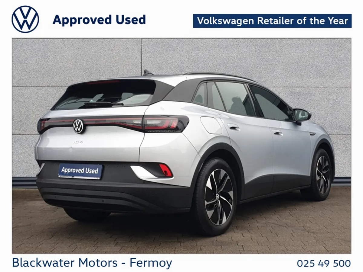 Volkswagen ID.4 Hatchback, Electric, 2023, Grey
