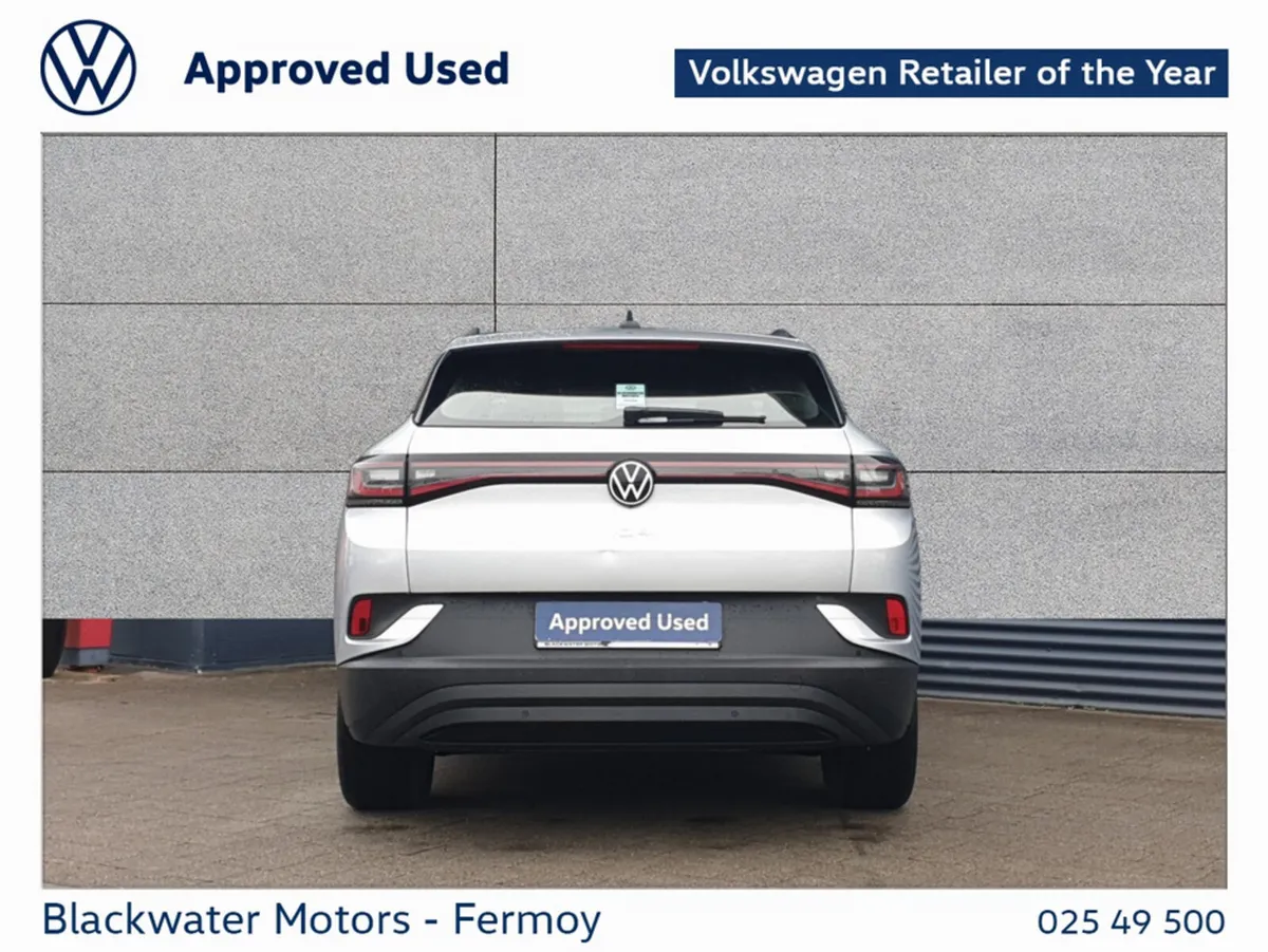 Volkswagen ID.4 Hatchback, Electric, 2023, Grey