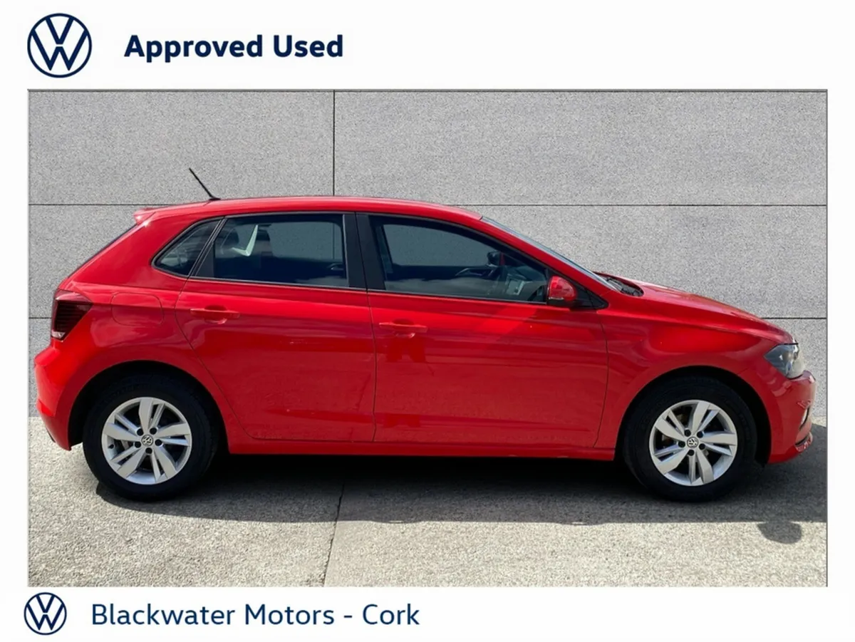 Volkswagen Polo Hatchback, Petrol, 2017, 