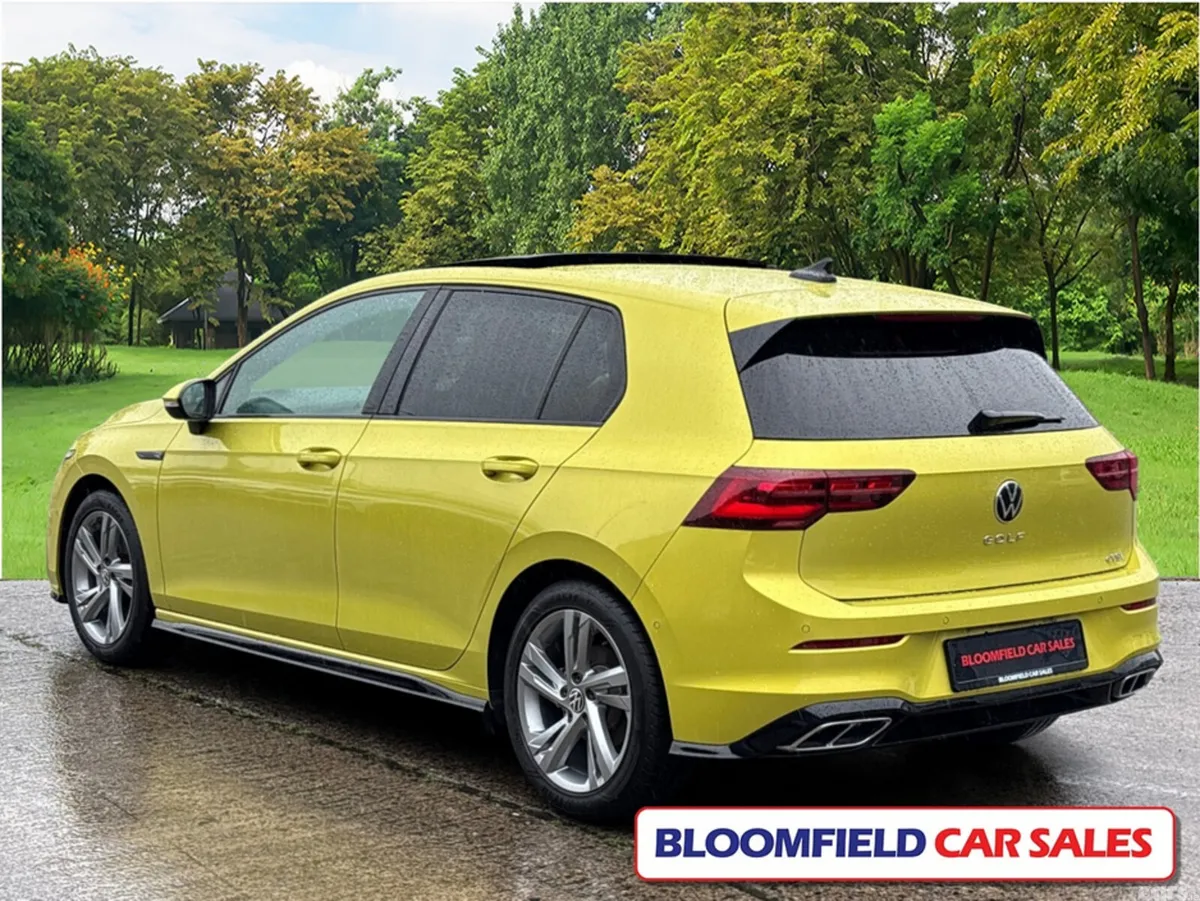 Volkswagen Golf Hatchback, Petrol Hybrid, 2021, Yellow