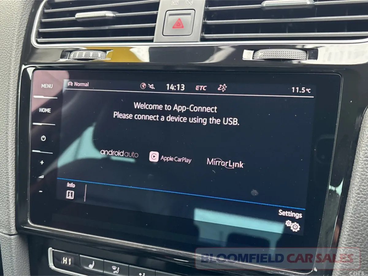 Volkswagen Golf Hatchback, Petrol, 2019, Black