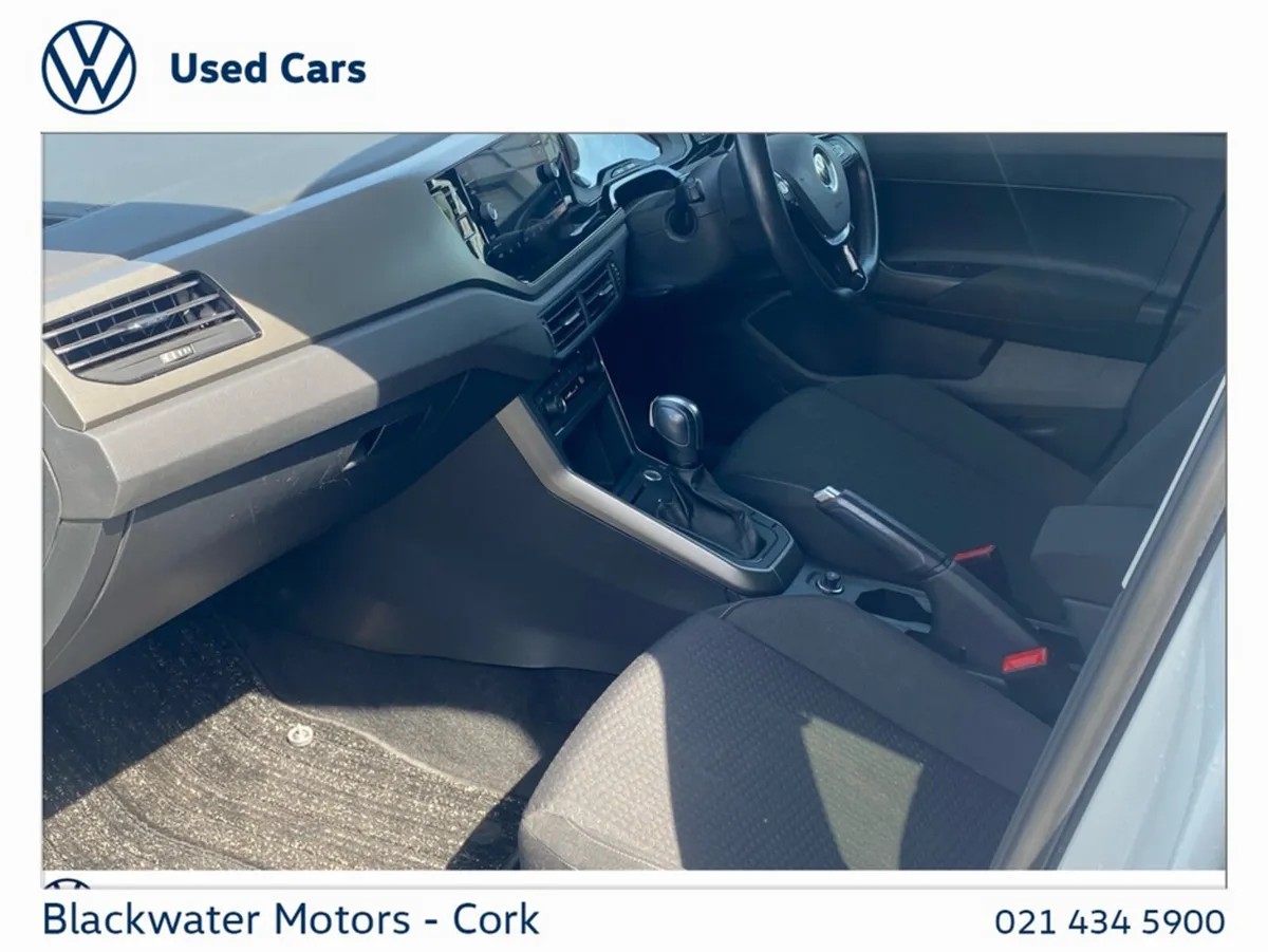 Volkswagen Polo Hatchback, Petrol, 2017, 