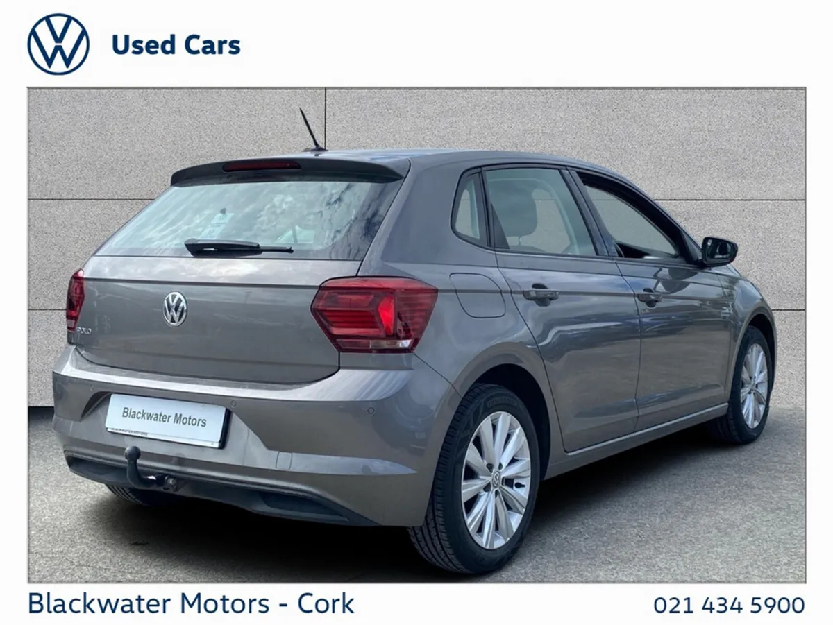 Volkswagen Polo Hatchback, Petrol, 2017, 