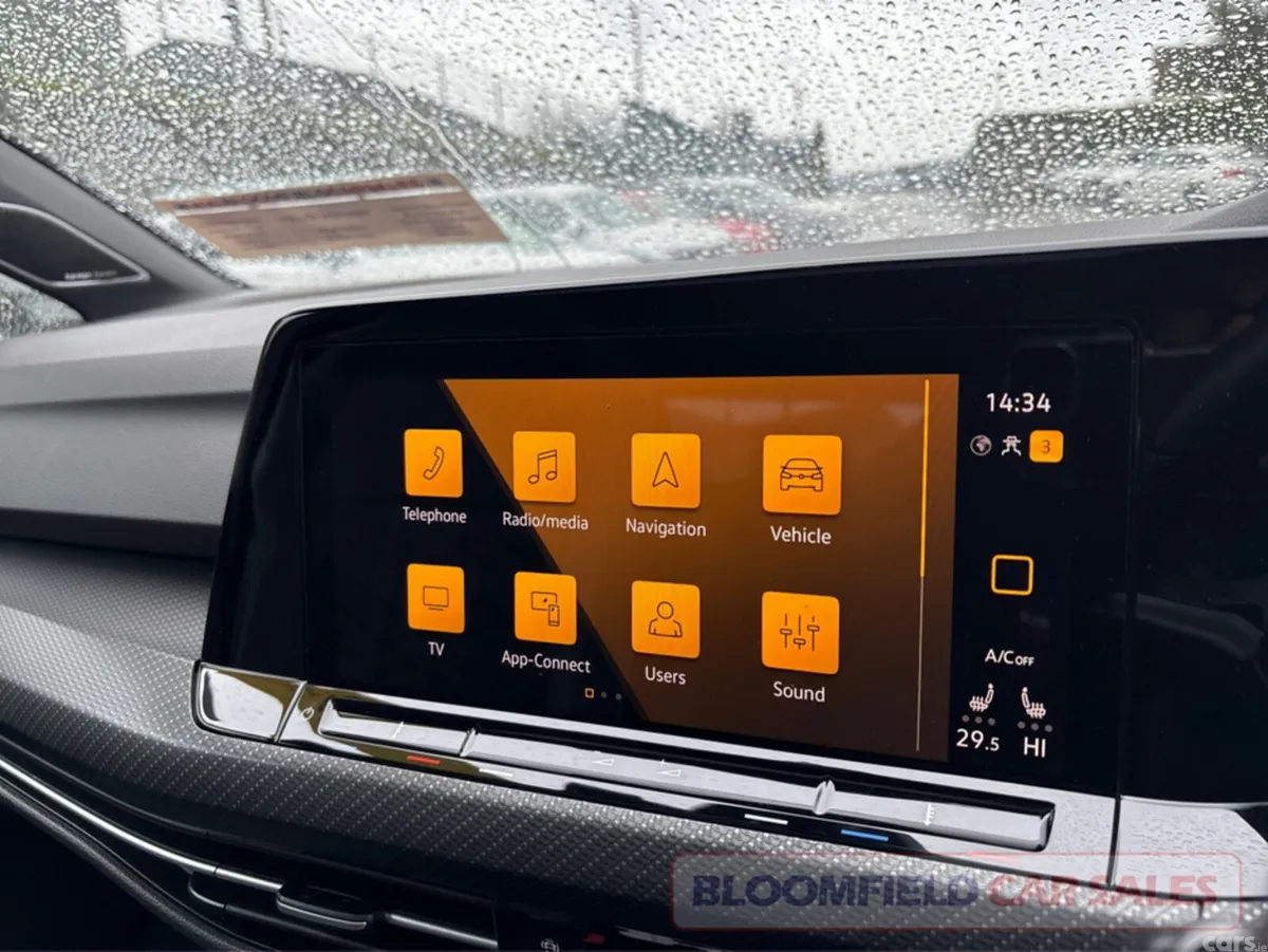 Volkswagen Golf Hatchback, Petrol Hybrid, 2021, Yellow