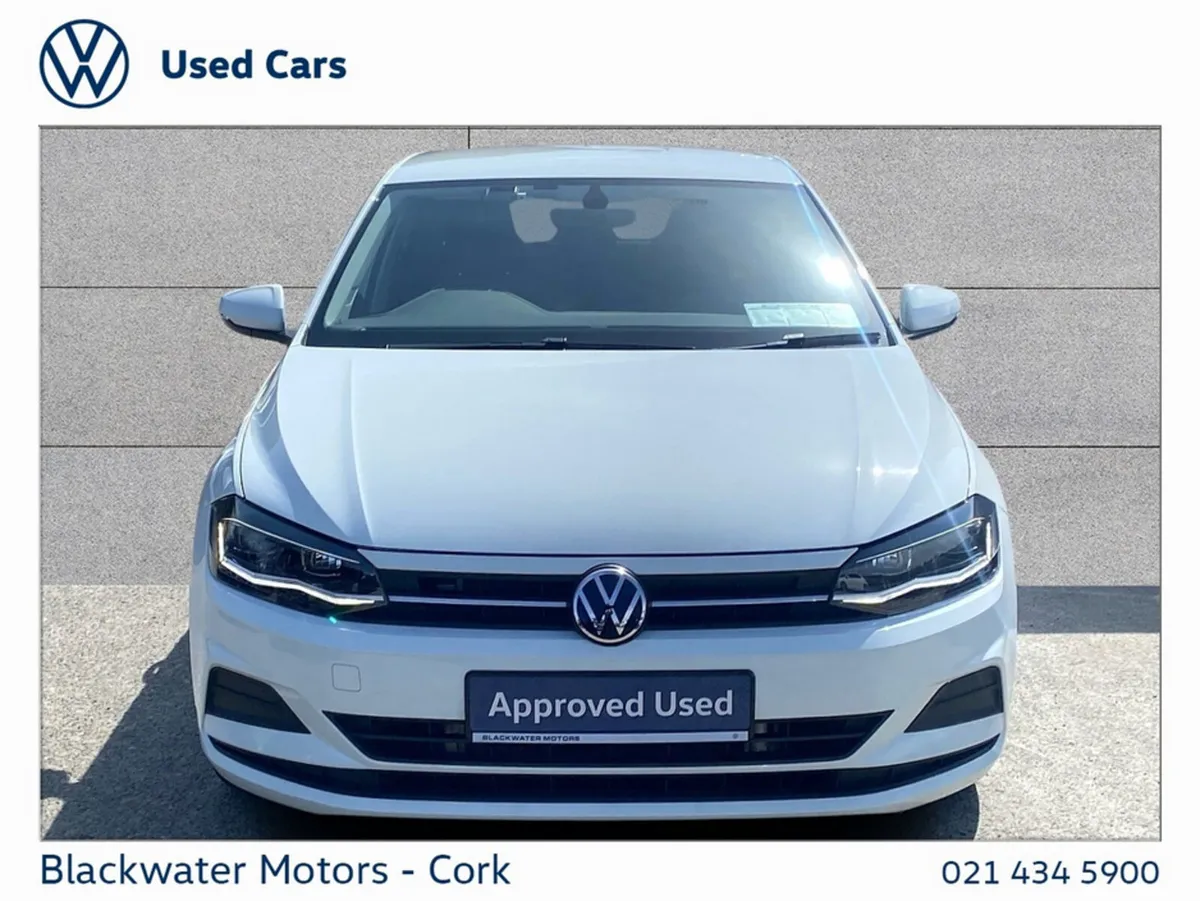 Volkswagen Polo Hatchback, Petrol, 2017, 