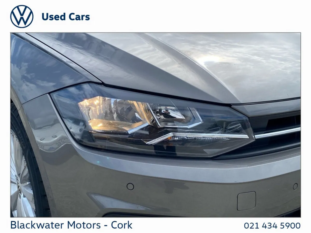 Volkswagen Polo Hatchback, Petrol, 2017, 