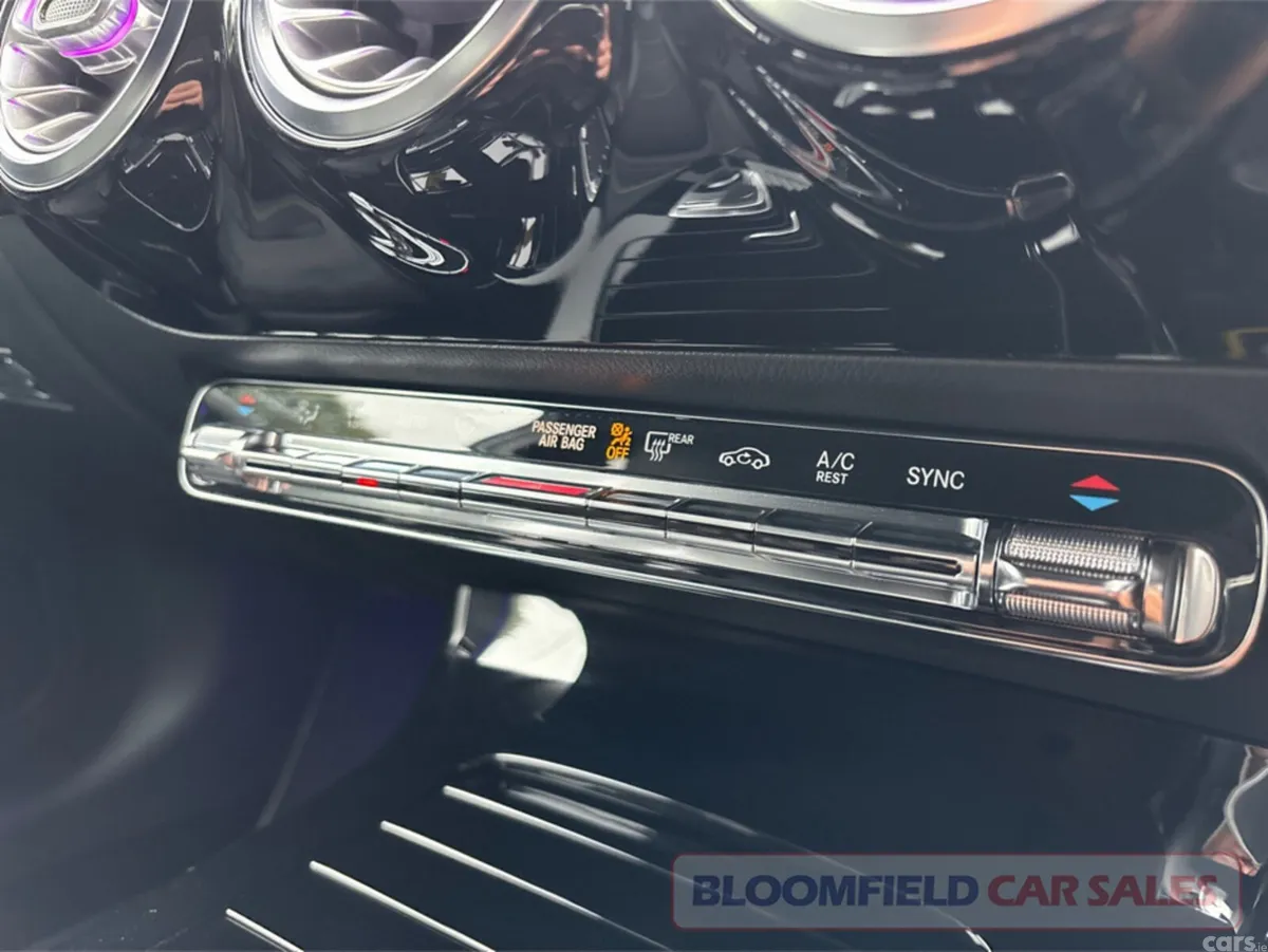 Mercedes-Benz A-Class Hatchback, Petrol, 2018, White