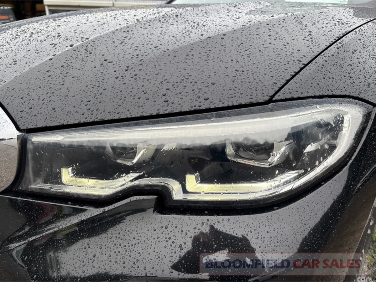 BMW 3-Series Saloon, Diesel, 2019, Black