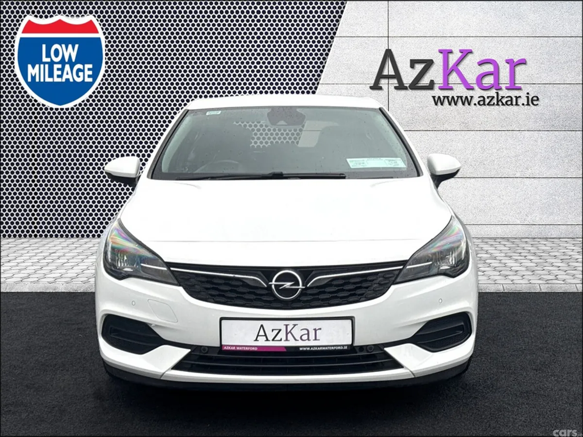 Opel Astra Hatchback, Petrol, 2020, White