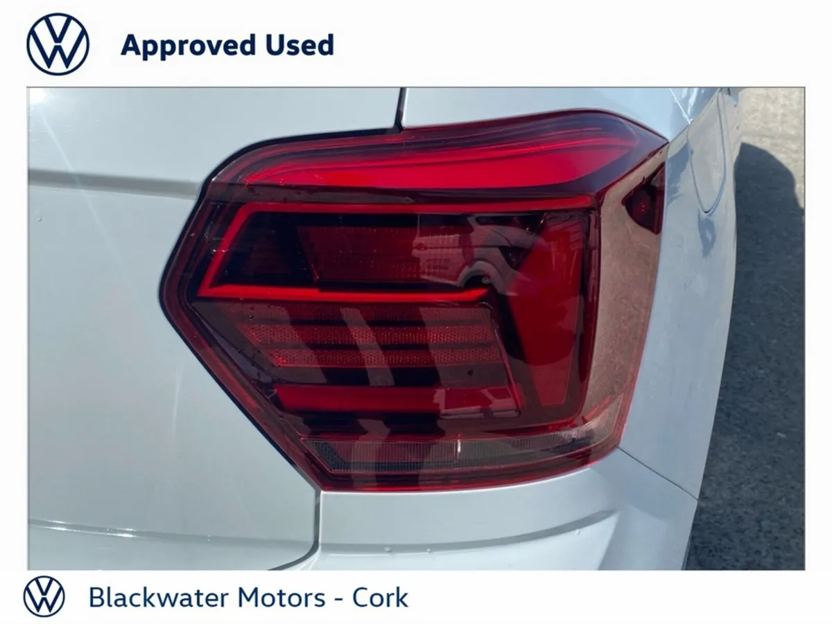 Volkswagen Polo Hatchback, Petrol, 2021, 