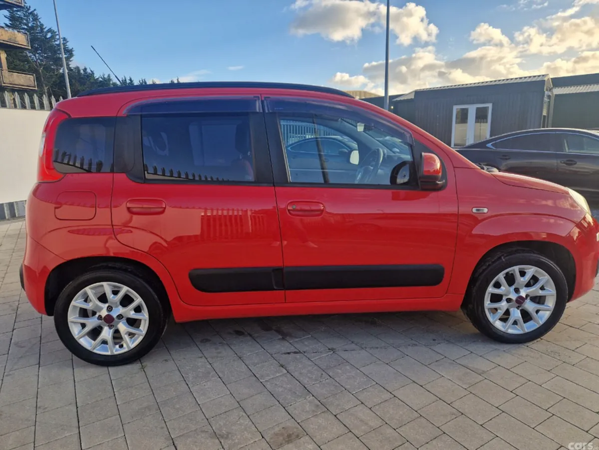 Fiat Panda Hatchback, Petrol, 2017, Red