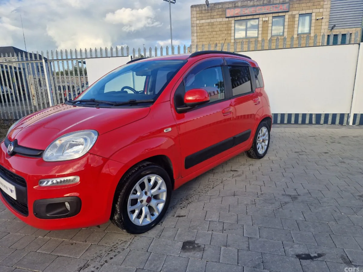 Fiat Panda Hatchback, Petrol, 2017, Red