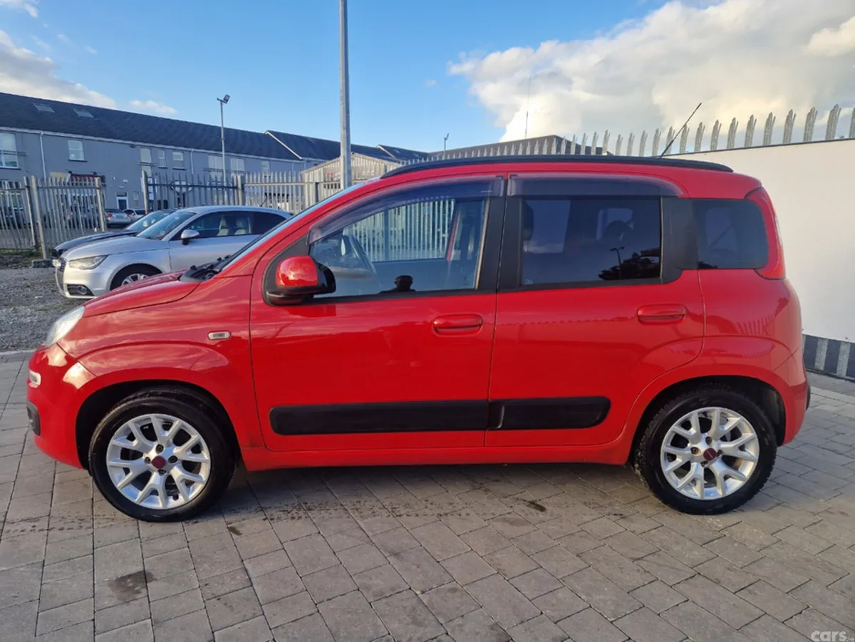 Fiat Panda Hatchback, Petrol, 2017, Red