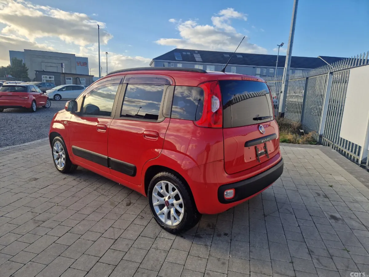 Fiat Panda Hatchback, Petrol, 2017, Red