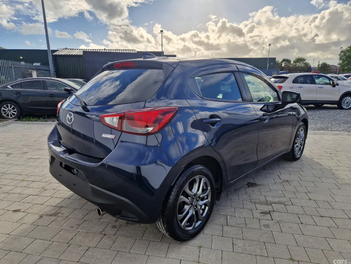 Mazda Demio Hatchback, Diesel, 2017, Blue
