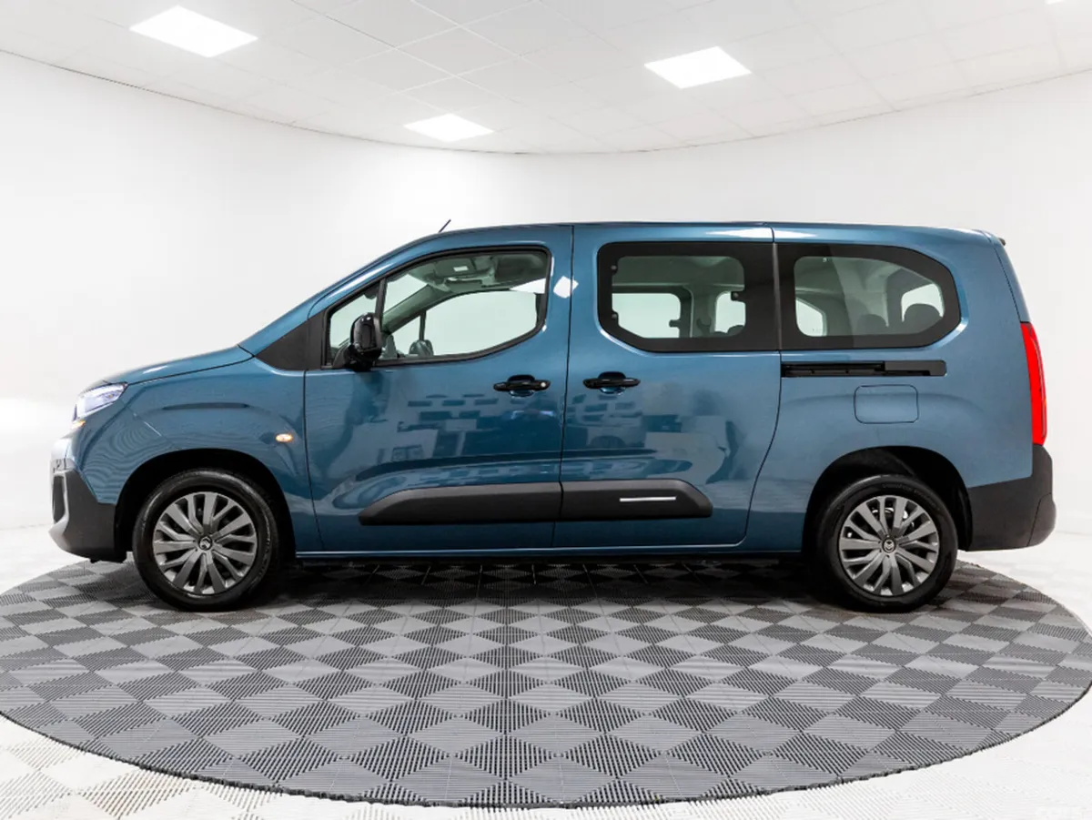 Citroen Berlingo Estate, Electric, 2025, Blue