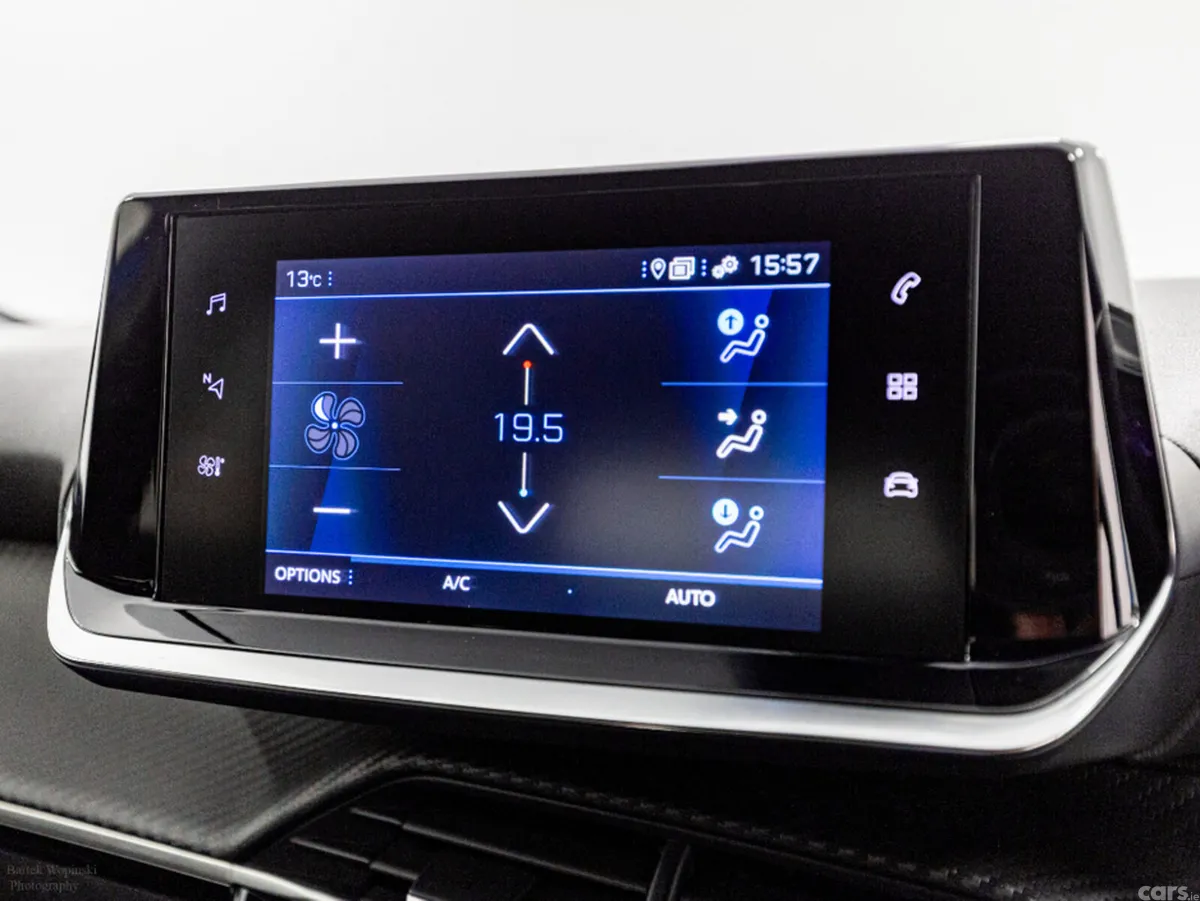 Peugeot 2008 SUV, Petrol, 2023, Blue