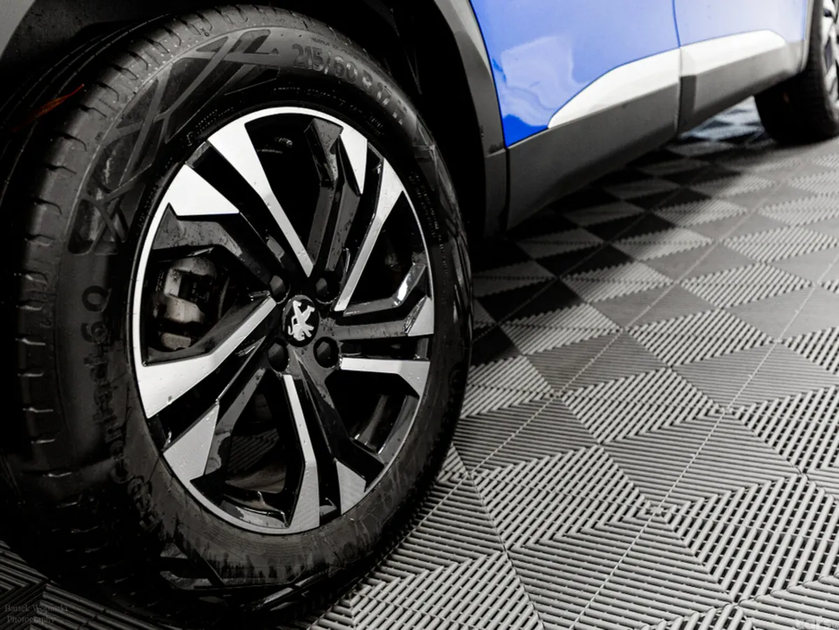 Peugeot 2008 SUV, Petrol, 2023, Blue