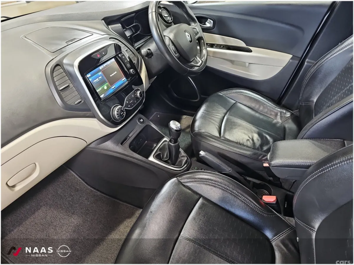 Renault Captur Hatchback, Diesel, 2019, Grey