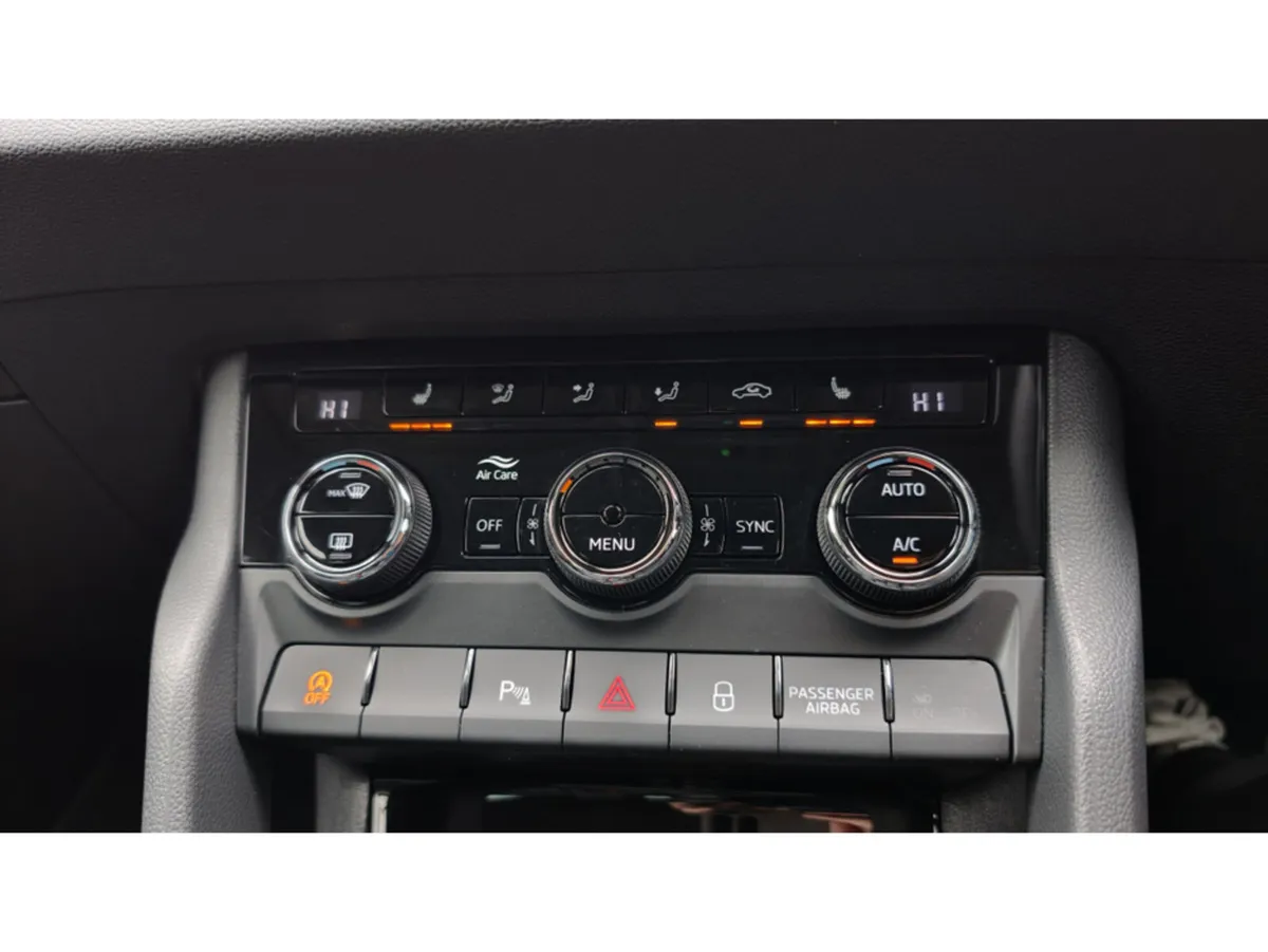 Skoda Karoq SUV, Diesel, 2026, Black