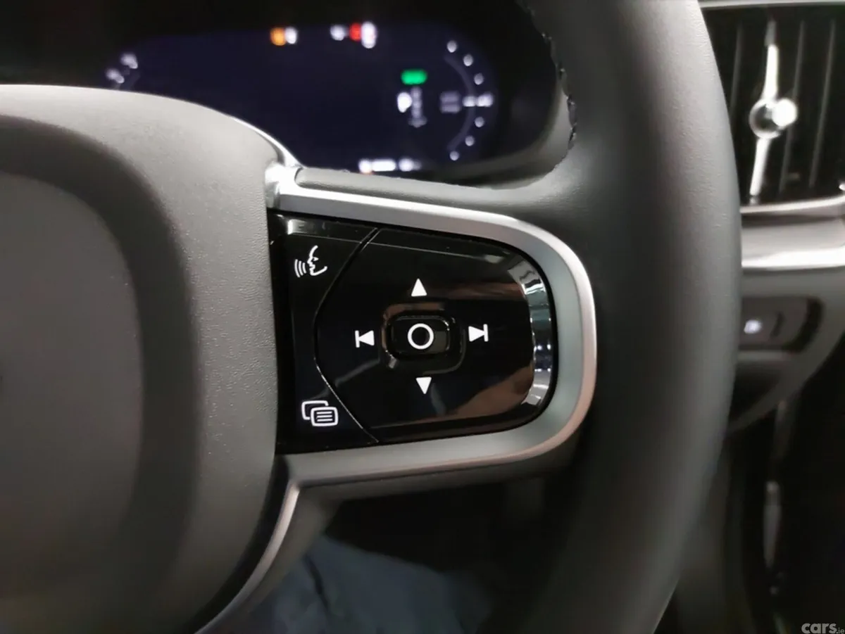 Volvo V60 Estate, Petrol Plug-in Hybrid, 2026, Black