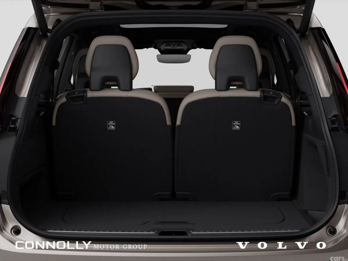Volvo XC90 SUV, Petrol Plug-in Hybrid, 2026, Beige