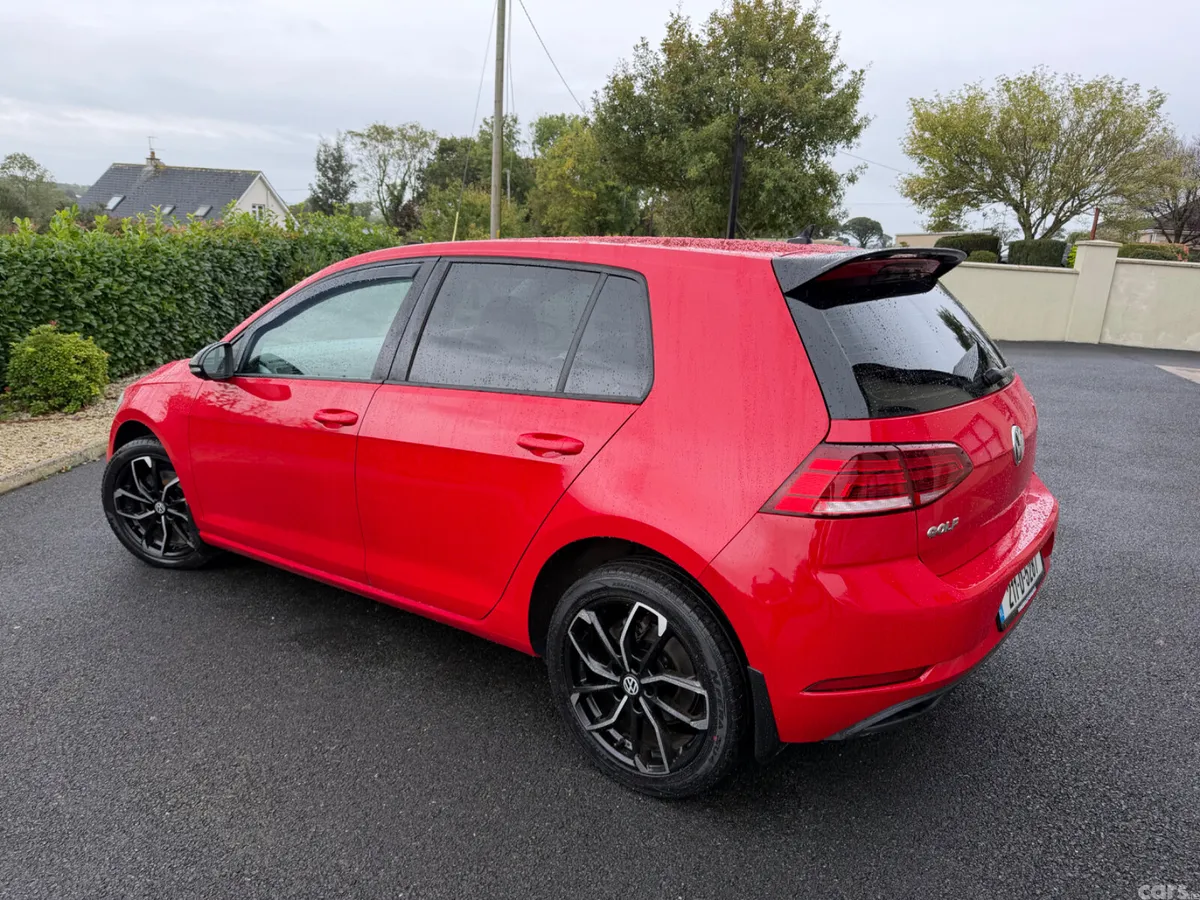Volkswagen Golf Hatchback, Diesel, 2021, Red