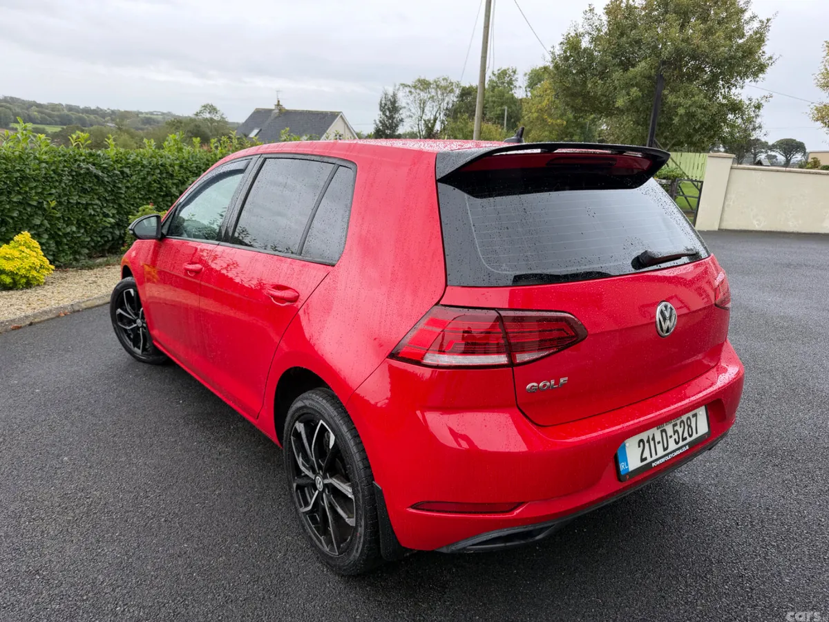 Volkswagen Golf Hatchback, Diesel, 2021, Red