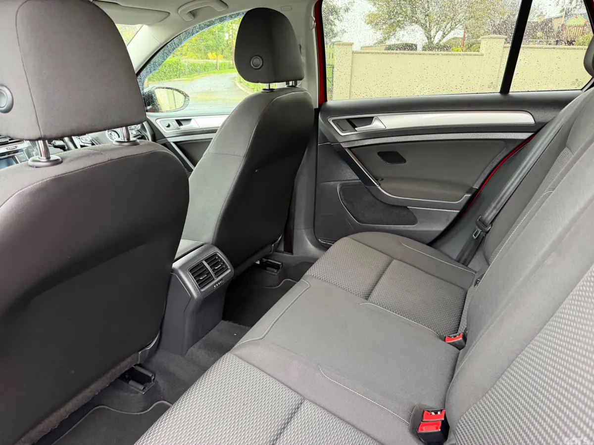 Volkswagen Golf Hatchback, Diesel, 2021, Red
