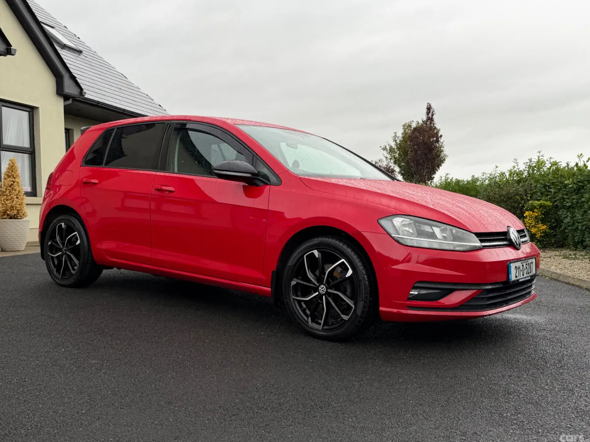 Volkswagen Golf Hatchback, Diesel, 2021, Red