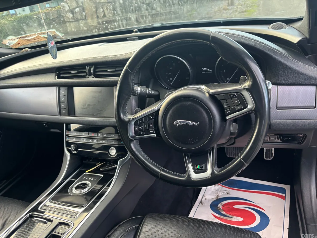 Jaguar XF Saloon, Diesel, 2016, Grey