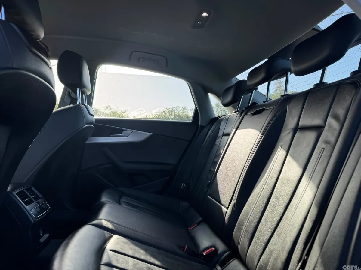 Audi A4 Saloon, Diesel, 2020, Blue