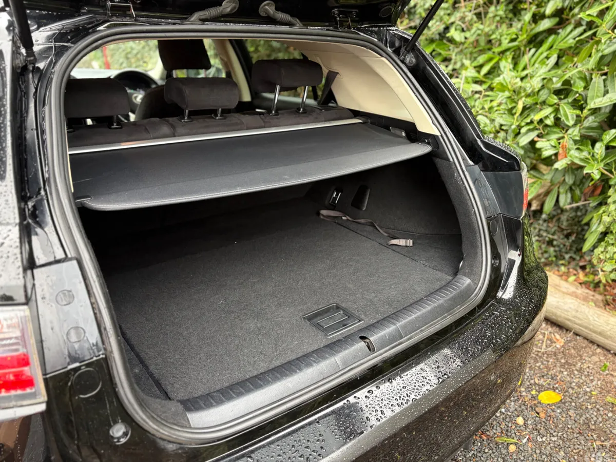 Lexus CT Hatchback, Petrol Hybrid, 2015, Black