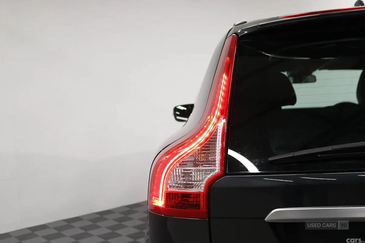 Volvo XC60 SUV, Diesel, 2017, Grey