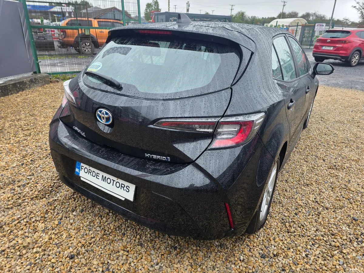 Toyota Corolla Hatchback, Petrol Hybrid, 2021, Black