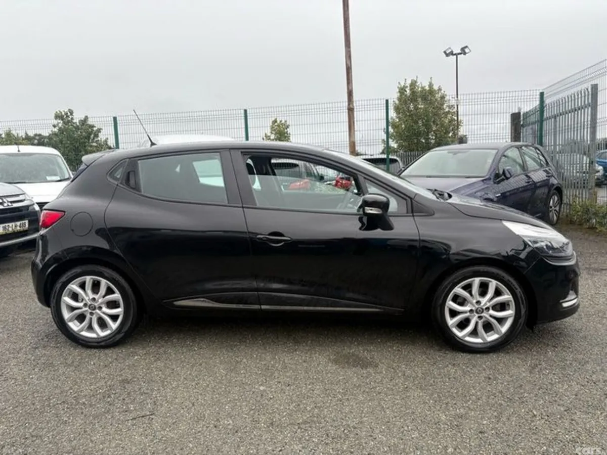 Renault Clio Hatchback, Diesel, 2018, Black