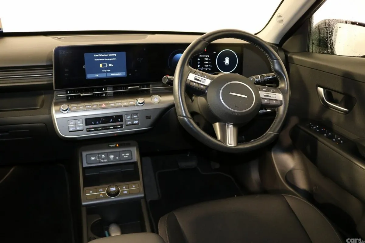 Hyundai KONA MPV, Electric, 2026, Grey