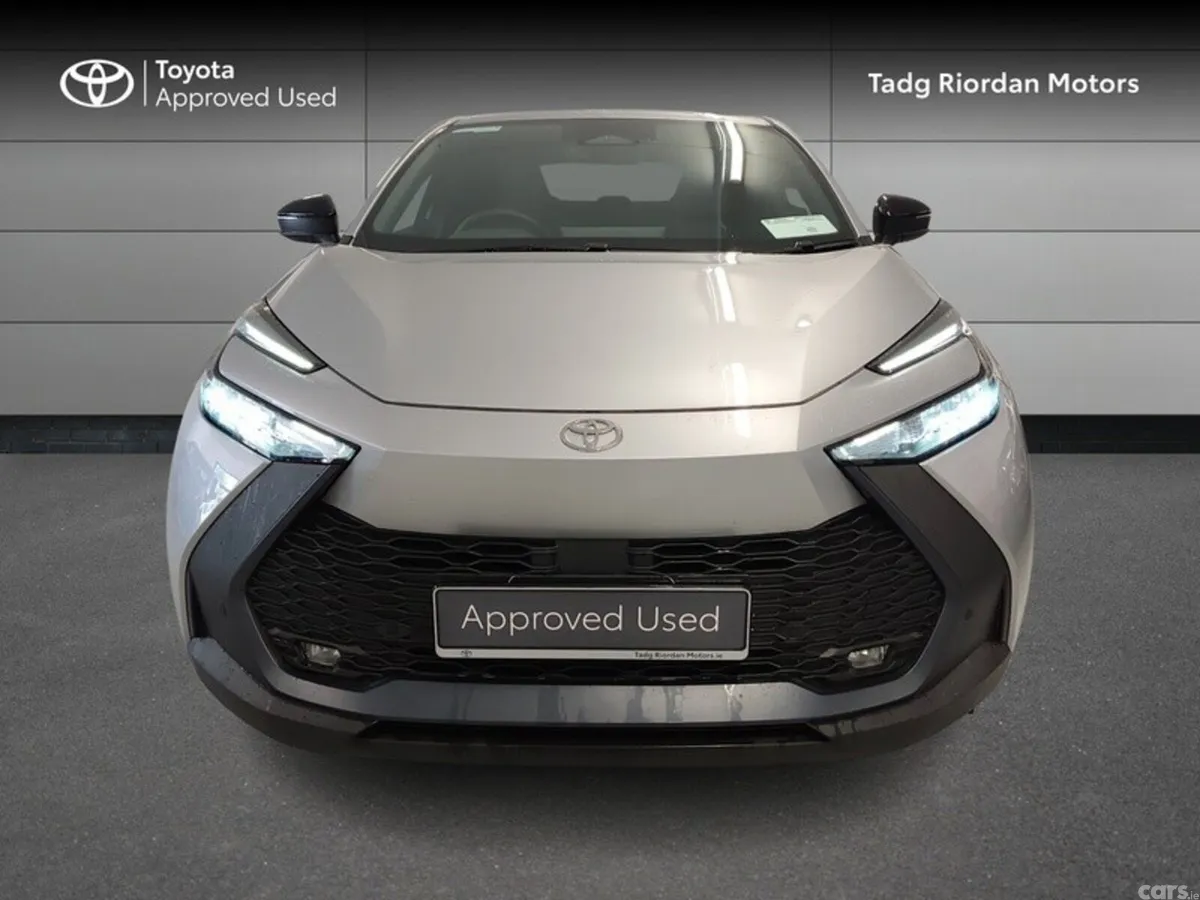 Toyota C-HR SUV, Petrol Hybrid, 2026, Grey