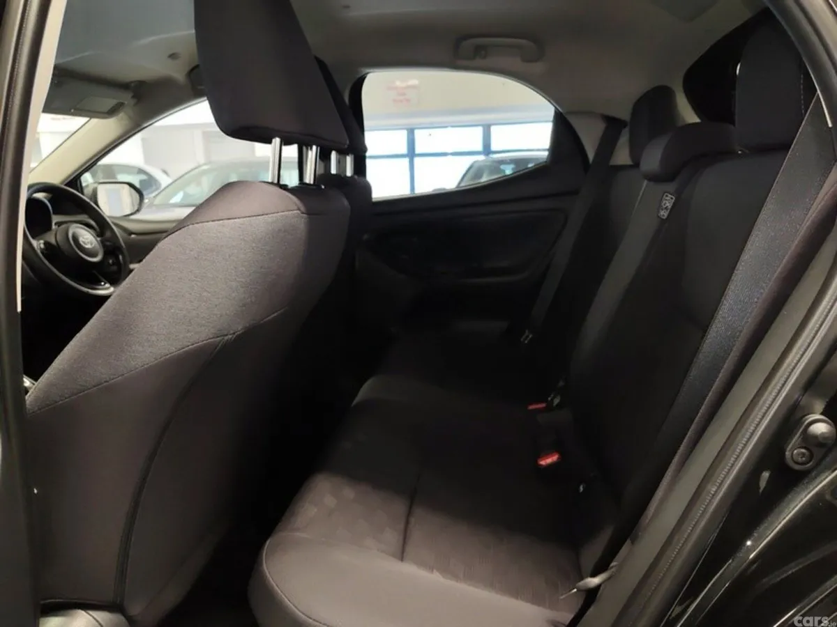 Toyota Yaris Hatchback, Petrol Hybrid, 2026, Black