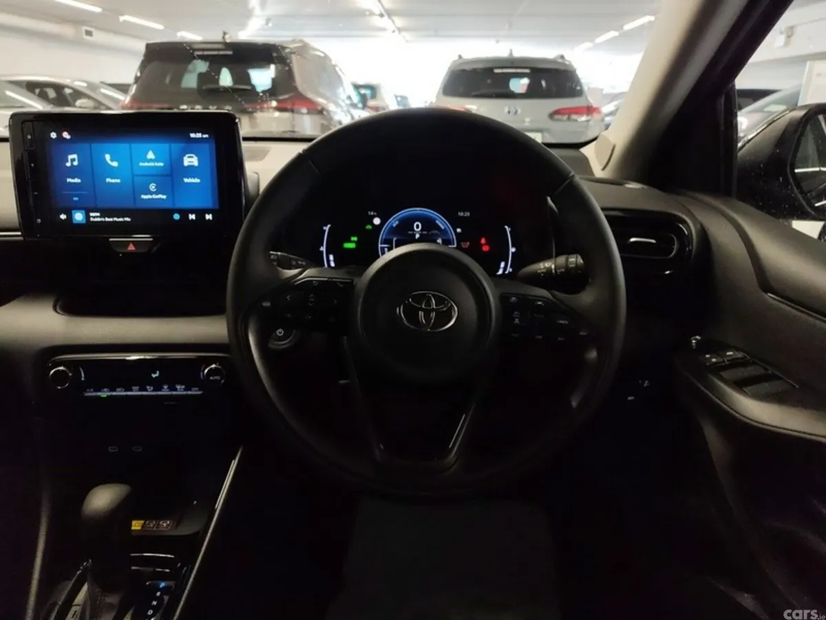 Toyota Yaris Hatchback, Petrol Hybrid, 2026, Black