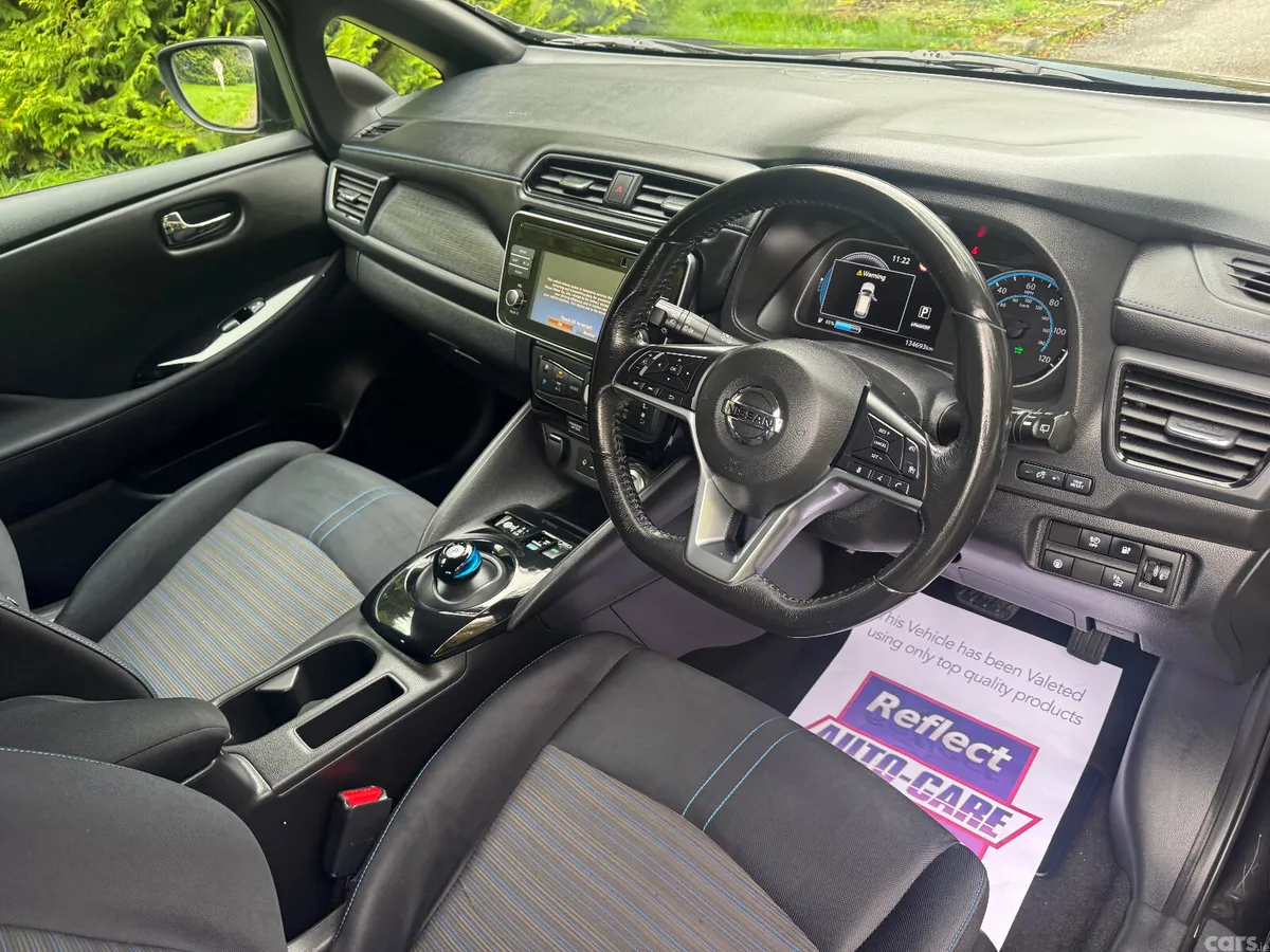Nissan Leaf Hatchback, Electric, 2018, Black